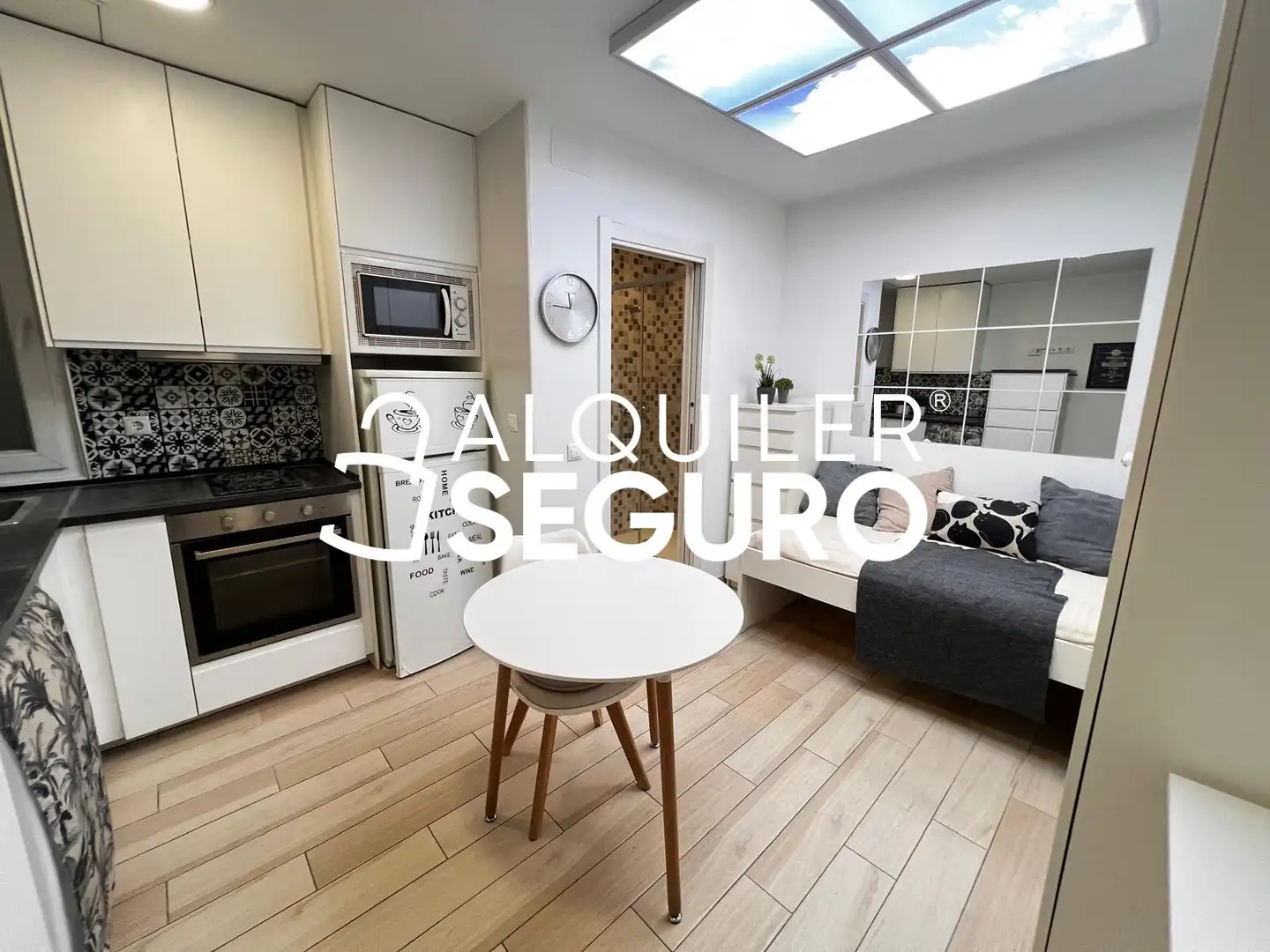 Außenansicht von Wohnung zur Miete in Barrio de Salamanca
