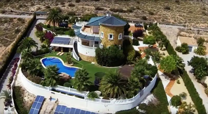 Xalet amb piscina en venda a Hondón de las Nieves / El Fondó de les Neus, imagen 3