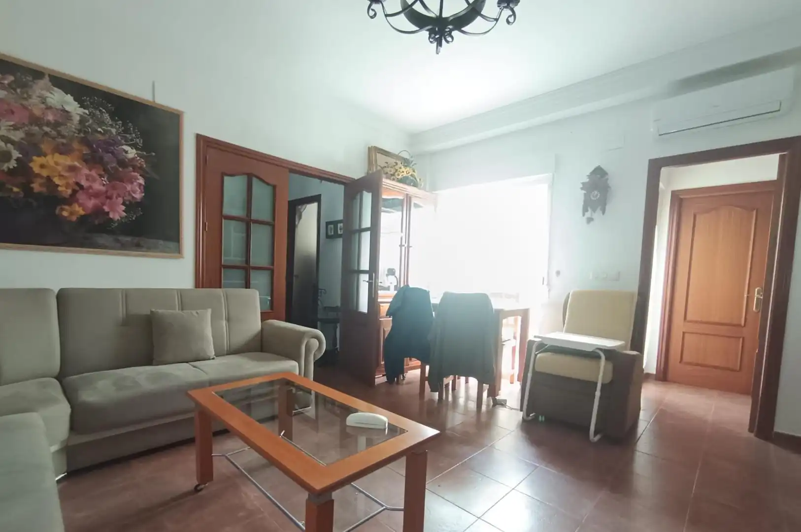 Sala d'estar de Casa o xalet en venda en Córdoba amb Aire condicionat i Traster
