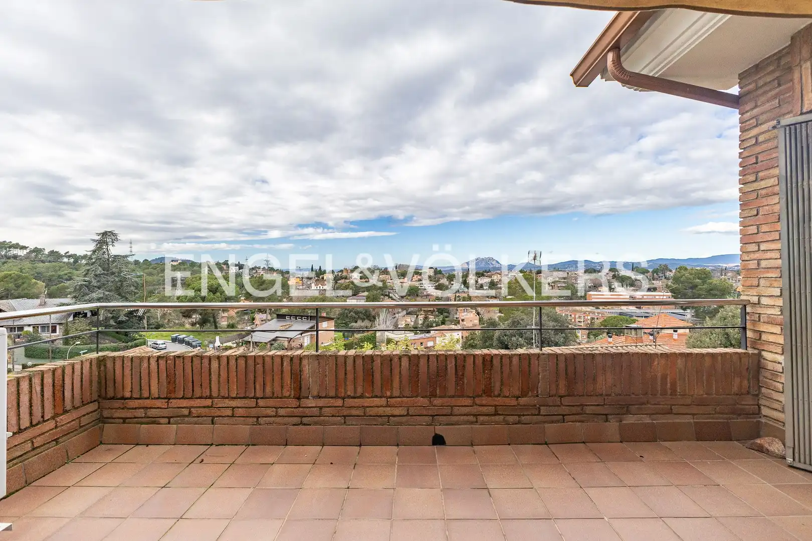 Terrace of Houses for sale in Sant Cugat del Vallès  with Air Conditioner, Heating and Private garden