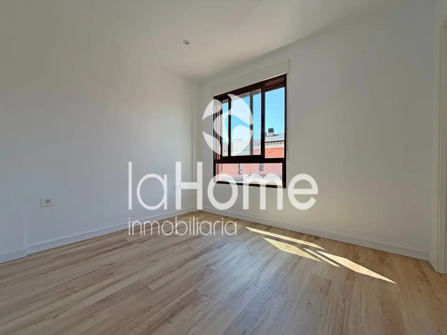 Habitación de Casa adosada de alquiler en L'Eliana con Aire acondicionado, Calefacción y Terraza
