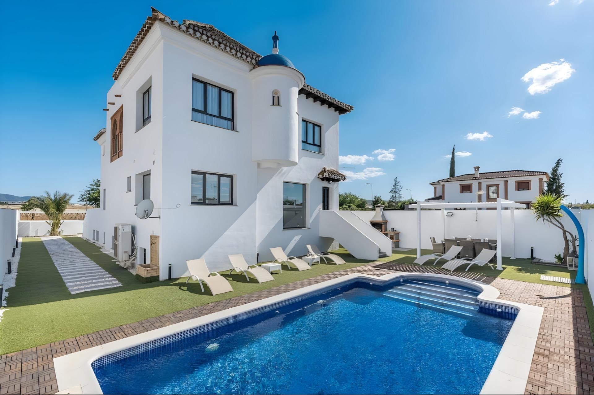 Vista exterior de Casa o xalet de lloguer en Las Gabias amb Aire condicionat, Calefacció i Terrassa