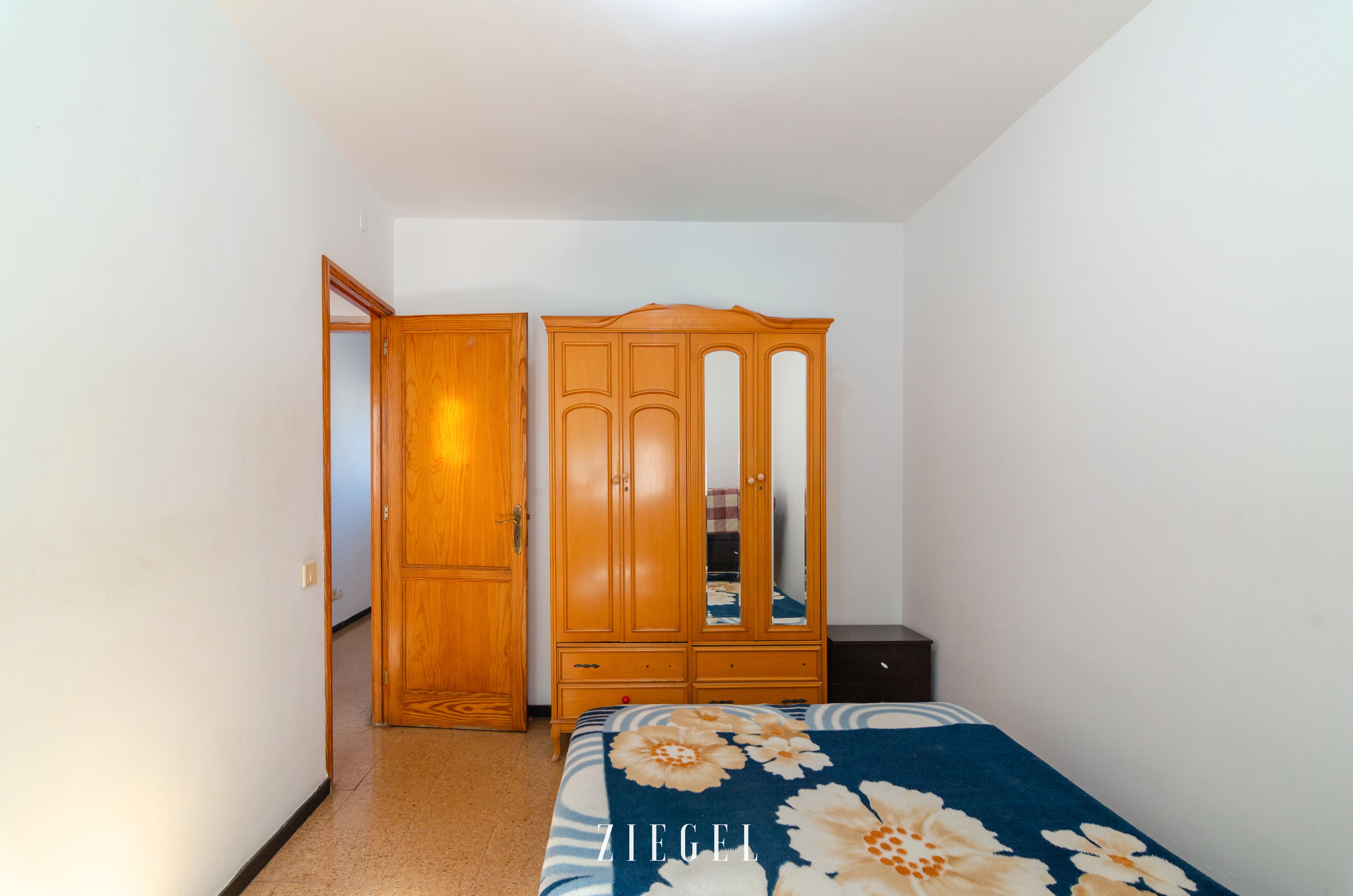 Bedroom of Flat for sale in Las Palmas de Gran Canaria
