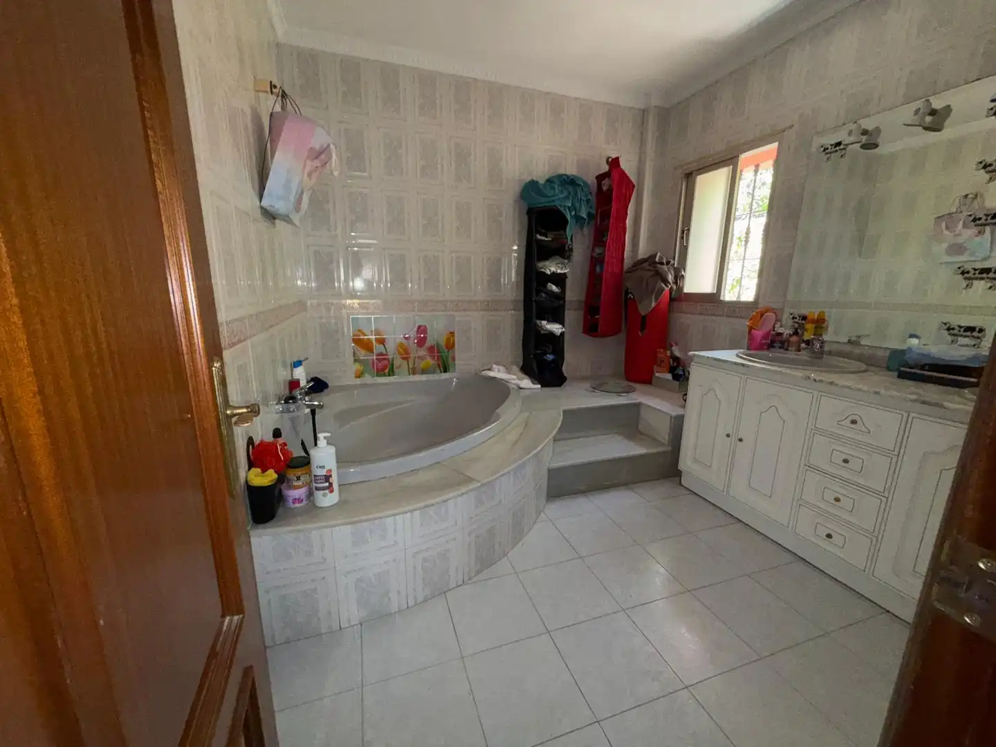 Bathroom of Houses for sale in Málaga  with Air Conditioner, Terrace and Furnished