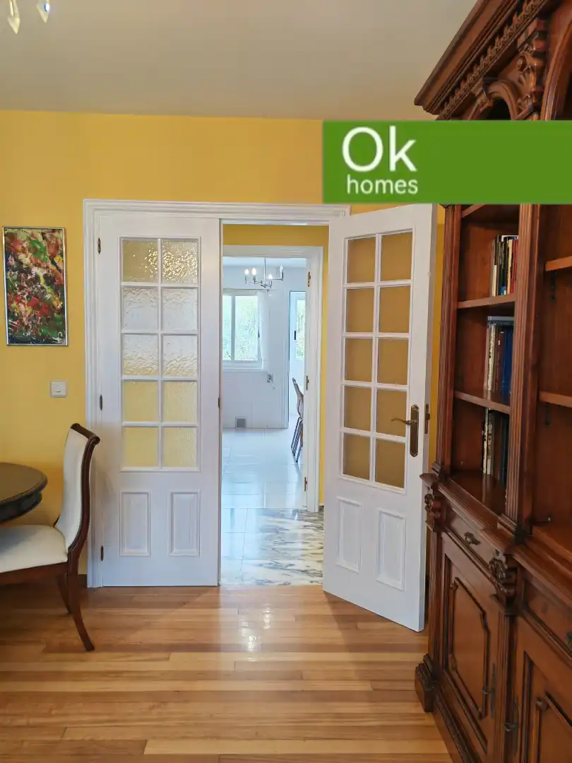 Piso en venta en Betanzos con Calefacción, Parquet y Terraza