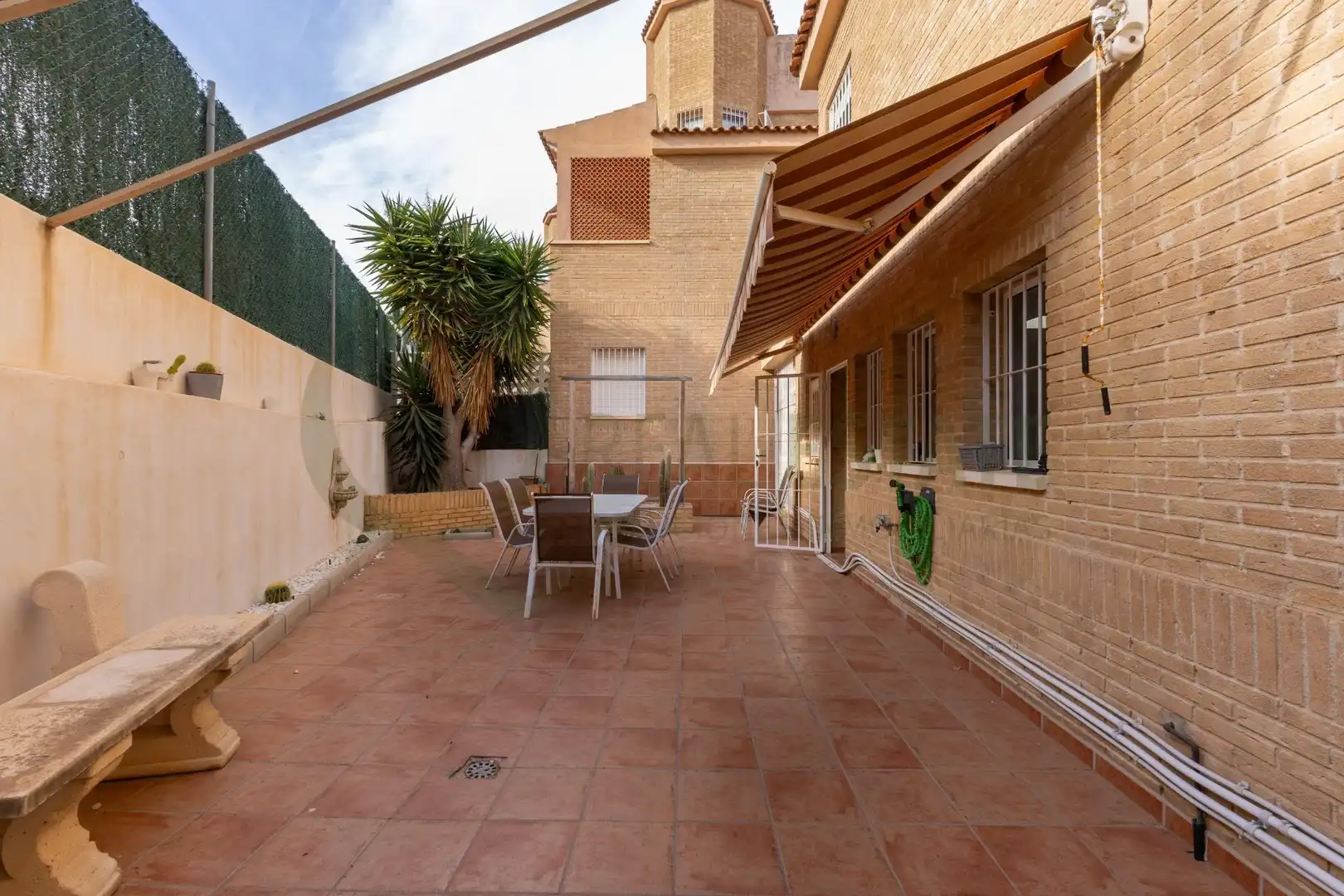 Terraza de Casa o chalet en venta en Alicante / Alacant con Jardín privado, Terraza y Trastero