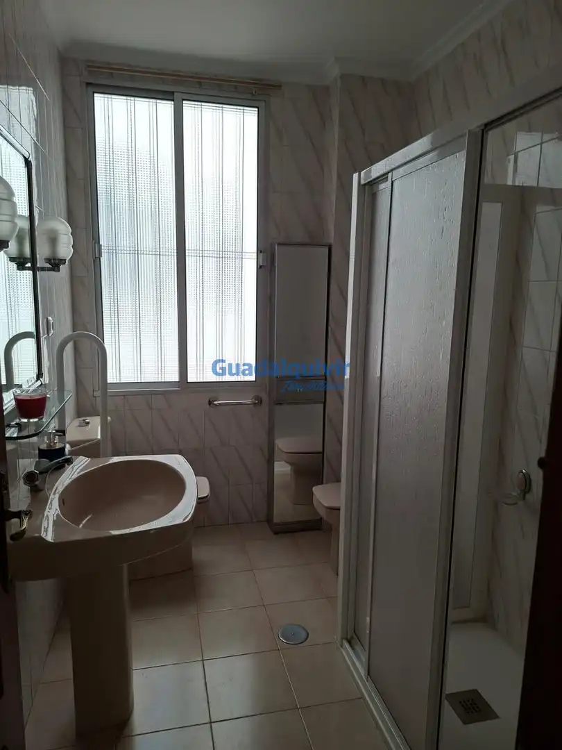 Flat with lift to rent in EDUARDO DATO, imagen 15