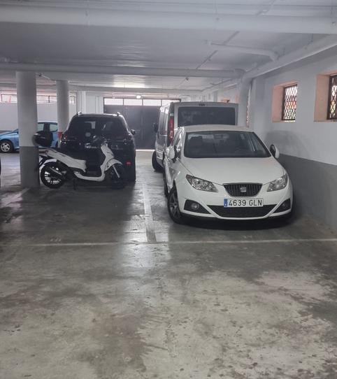 Photo 2 of Garage for sale in Calle Madrid, 77, Barrio de la Vega, Granada