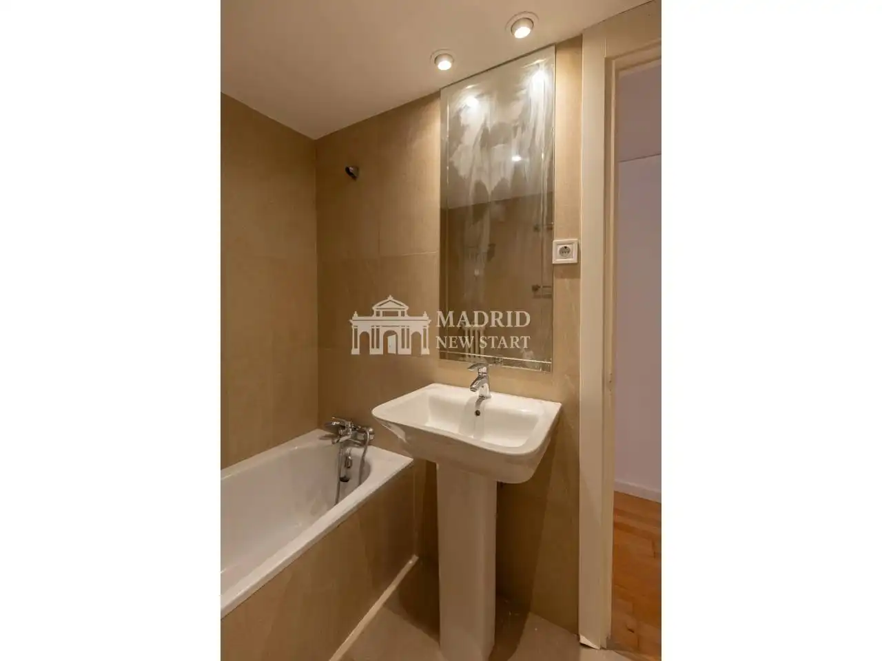 Flat with terrace to rent in Calle Fortuny, imagen 20