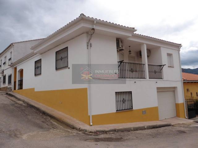 Casa-chalet en Venta en  Bonache, 5 en Puente de Génave