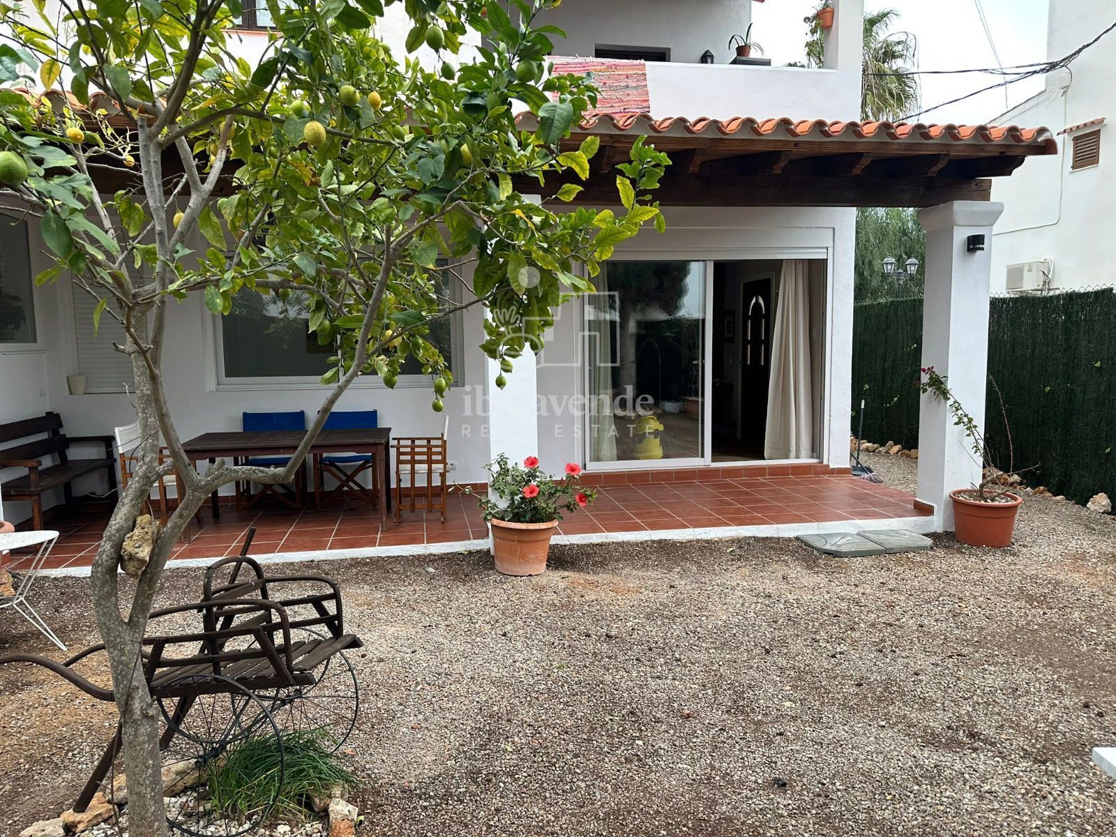 Jardí de Pis de lloguer en Santa Eulària des Riu amb Aire condicionat, Jardí privat i Terrassa