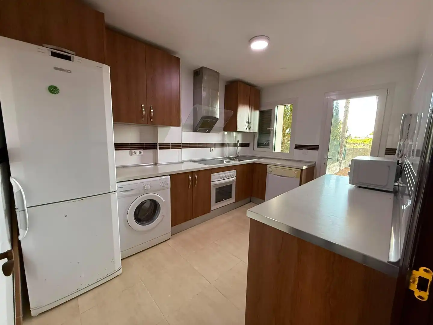 Kitchen of Detached homes for sale in Chiclana de la Frontera  with Private garden, Terrace and Balcony
