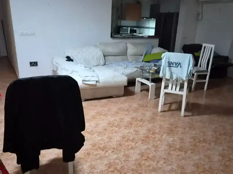 Sala d'estar de Casa o xalet per a compartir en Murcia amb Aire condicionat, Jardí privat i Piscina