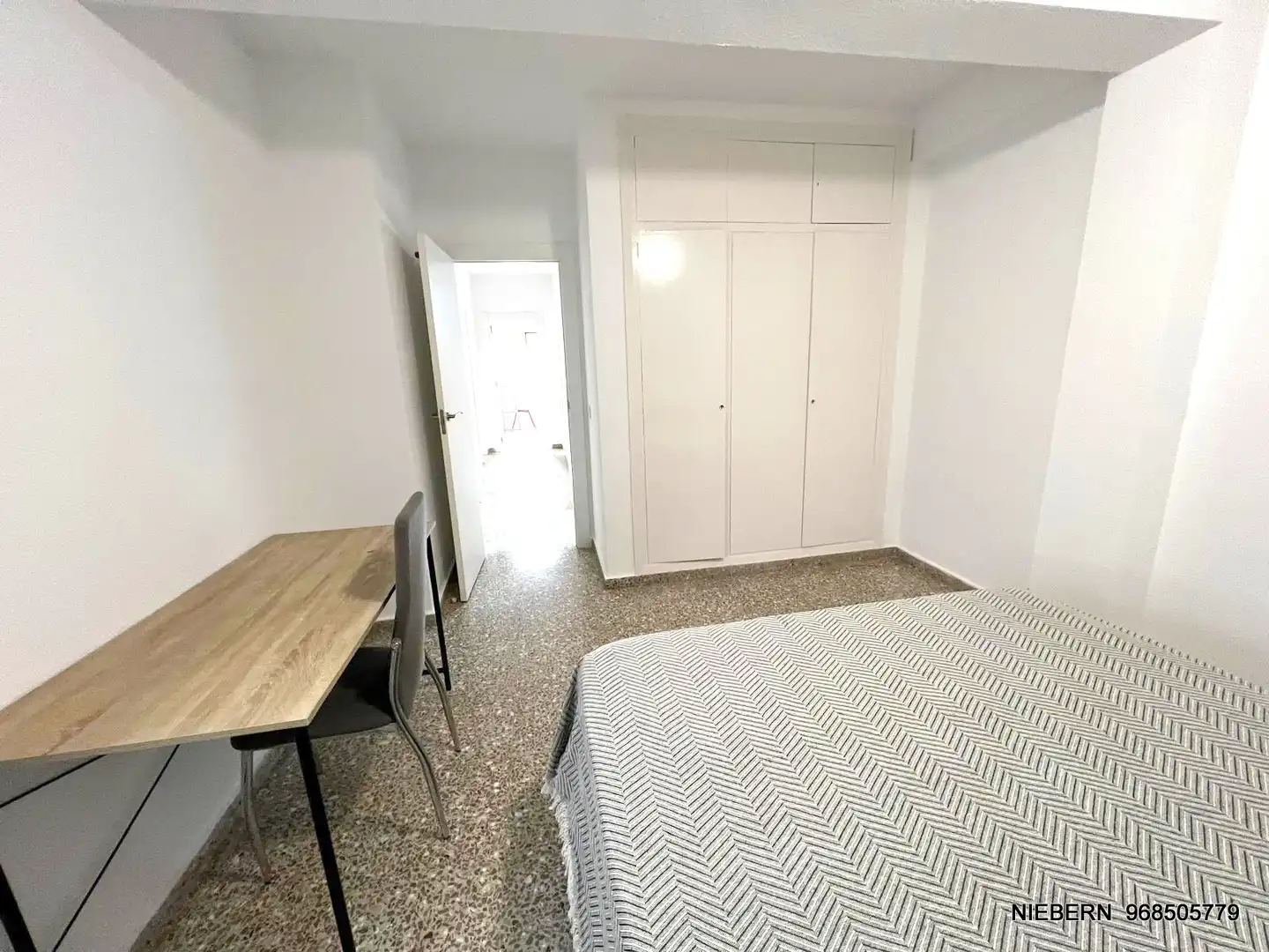 Flat for rent in Paseo Alfonso XIII, 46, Casco Antiguo