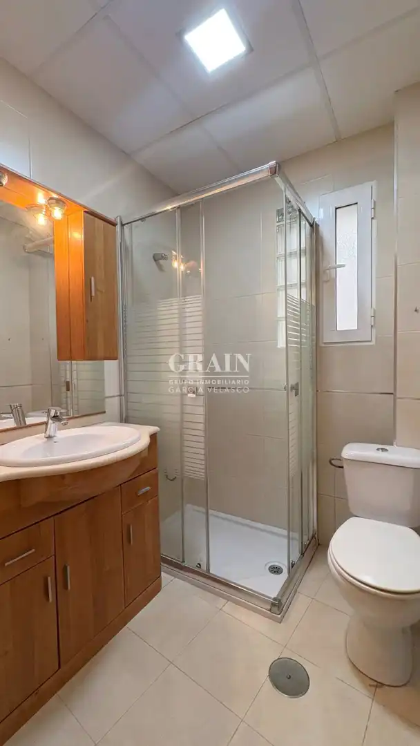 Bathroom of Flat for sale in Albacete  with Heating