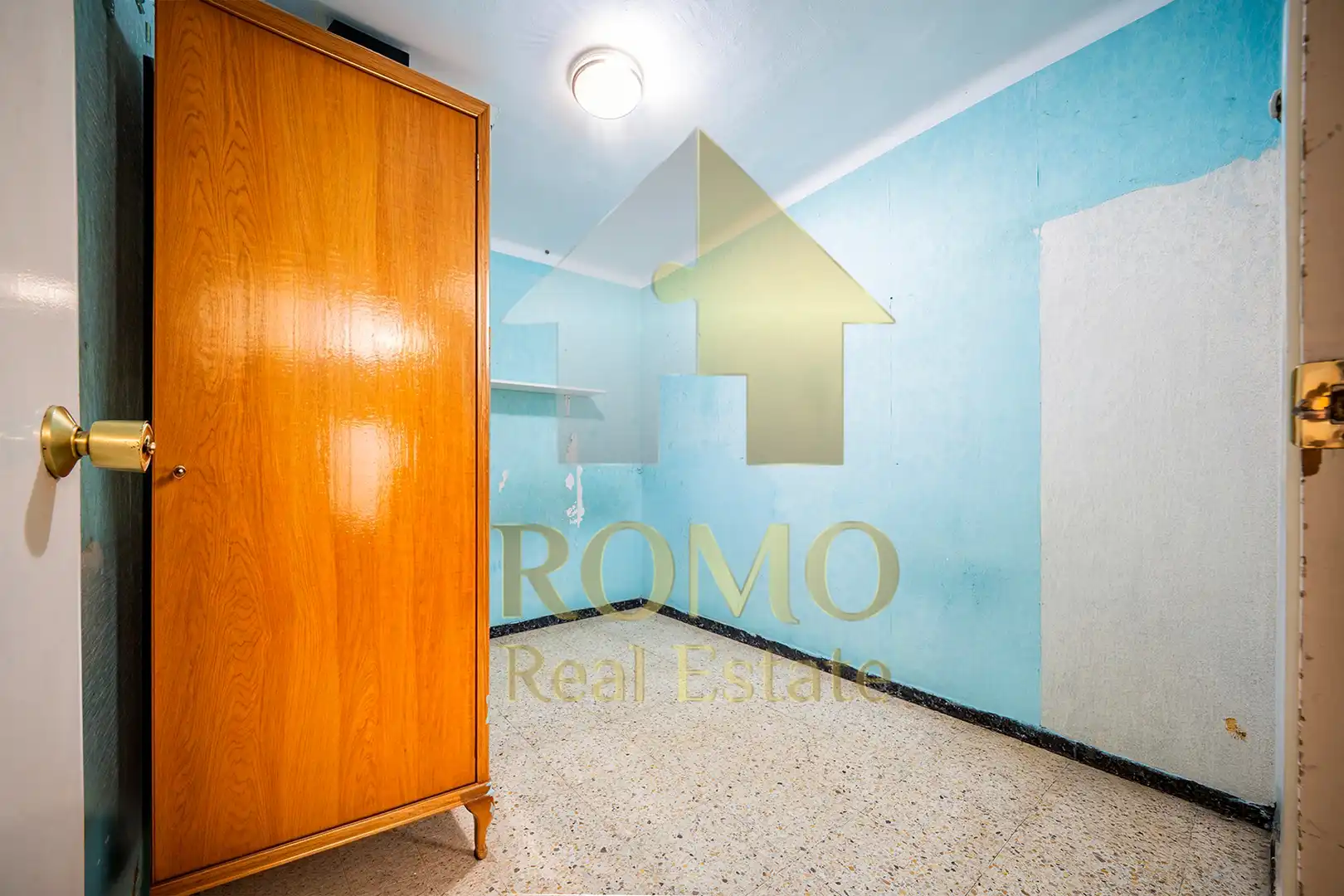 Außenansicht von Wohnung zum Verkauf in Santa Perpètua de Mogoda mit Balkon