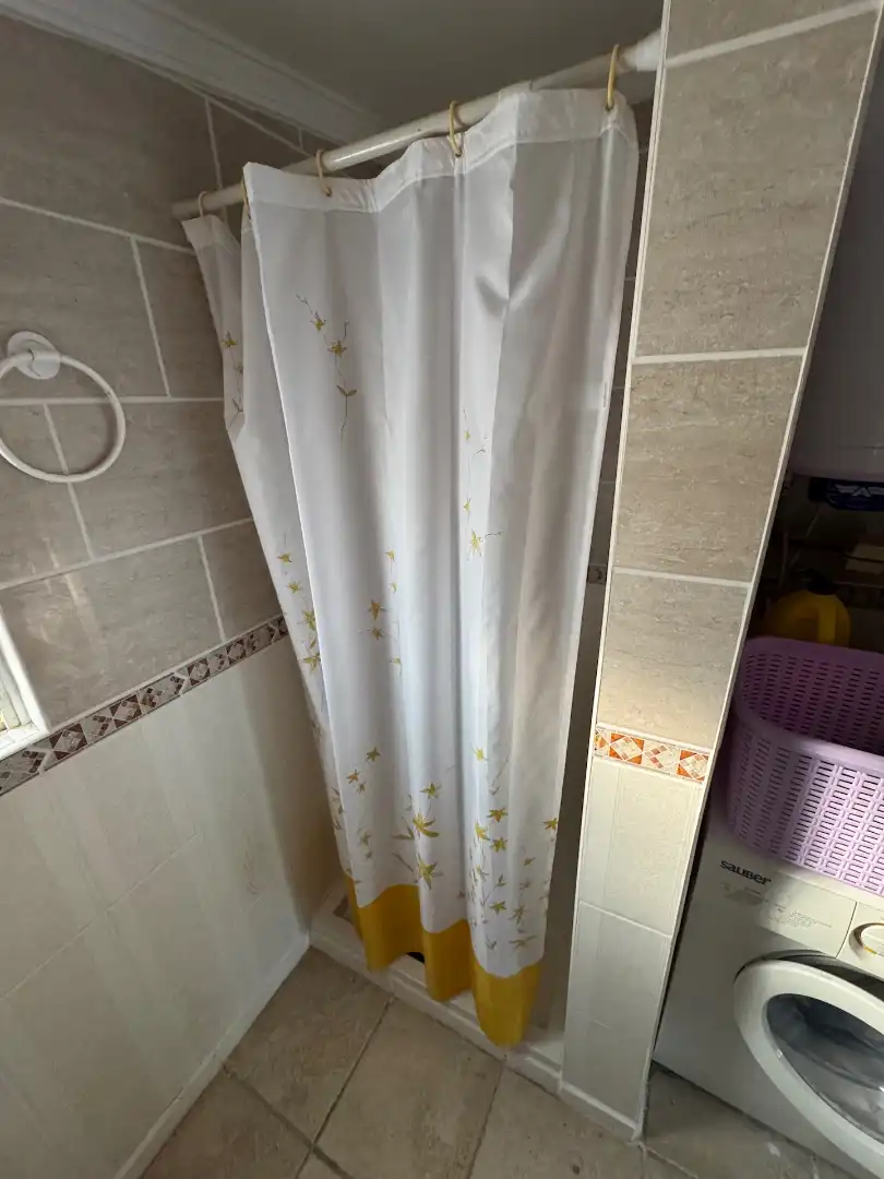 Bany de Casa o xalet en venda en Villena amb Aire condicionat, Jardí privat i Terrassa