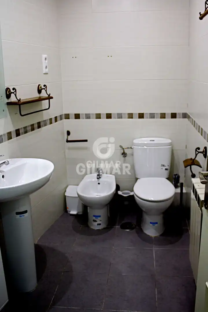 Bany de Pis en venda en Madrid amb Calefacció