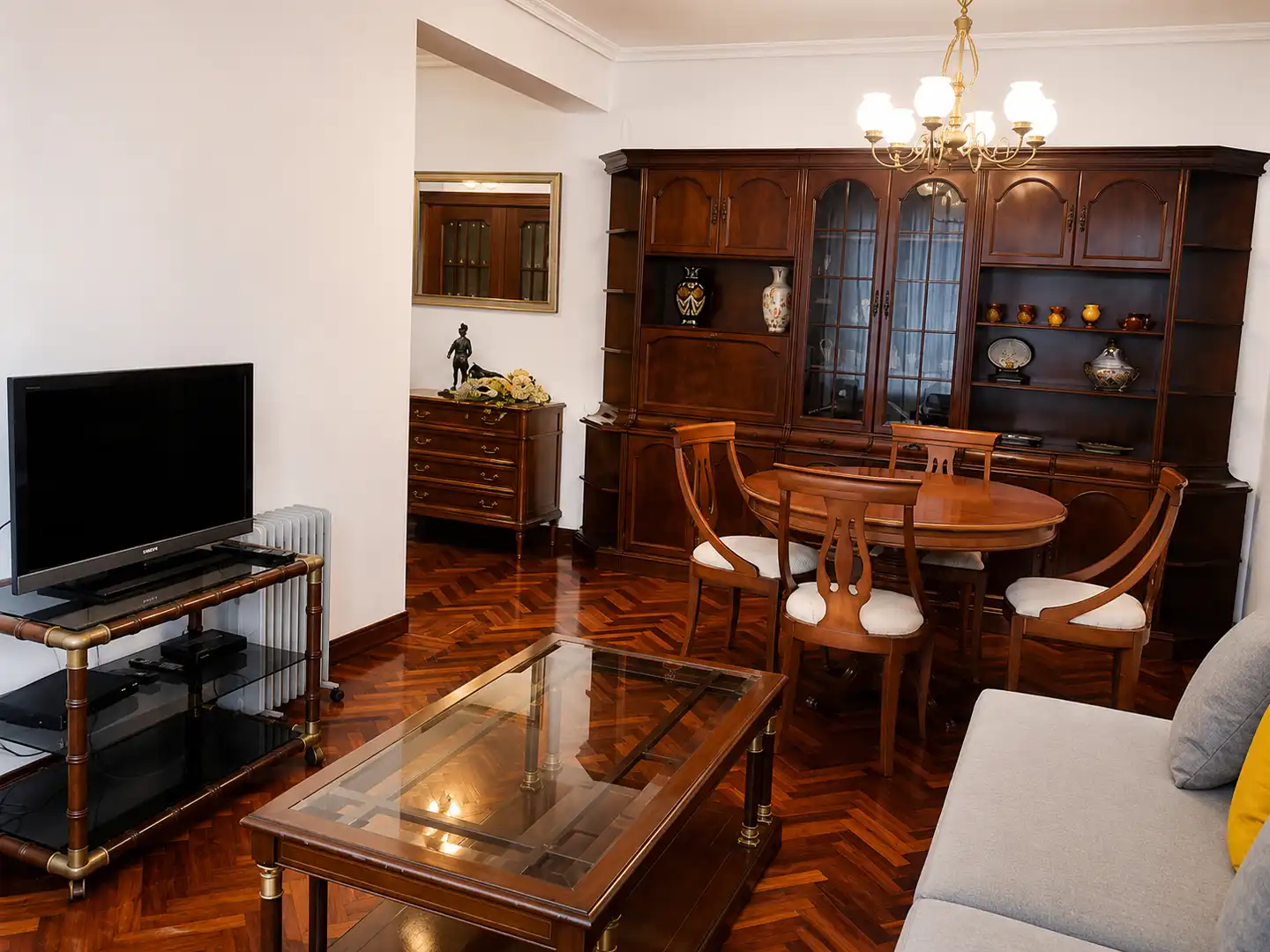 Sala de estar de Piso de alquiler en Santander con Calefacción, Amueblado y Horno