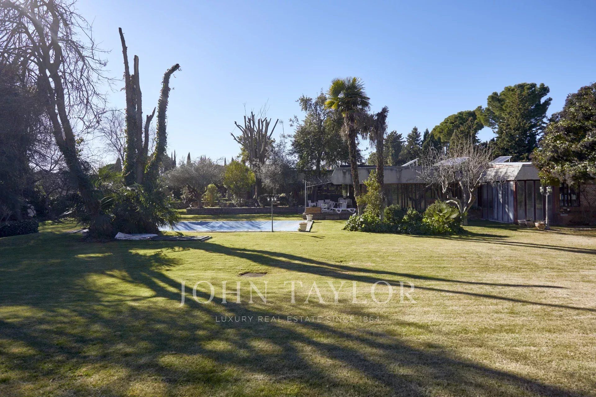Garden of House or chalet to rent in  Madrid Capital  with Air Conditioner, Heating and Private garden