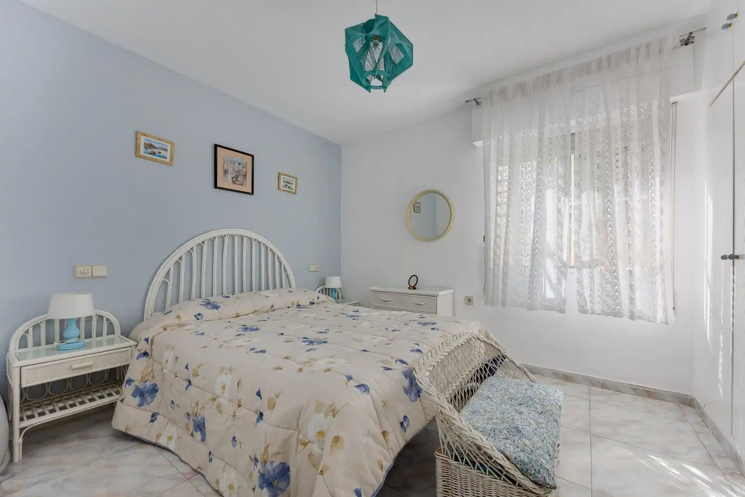 Dormitori de Casa adosada en venda en Torrevieja amb Terrassa, Moblat i Piscina comunitària
