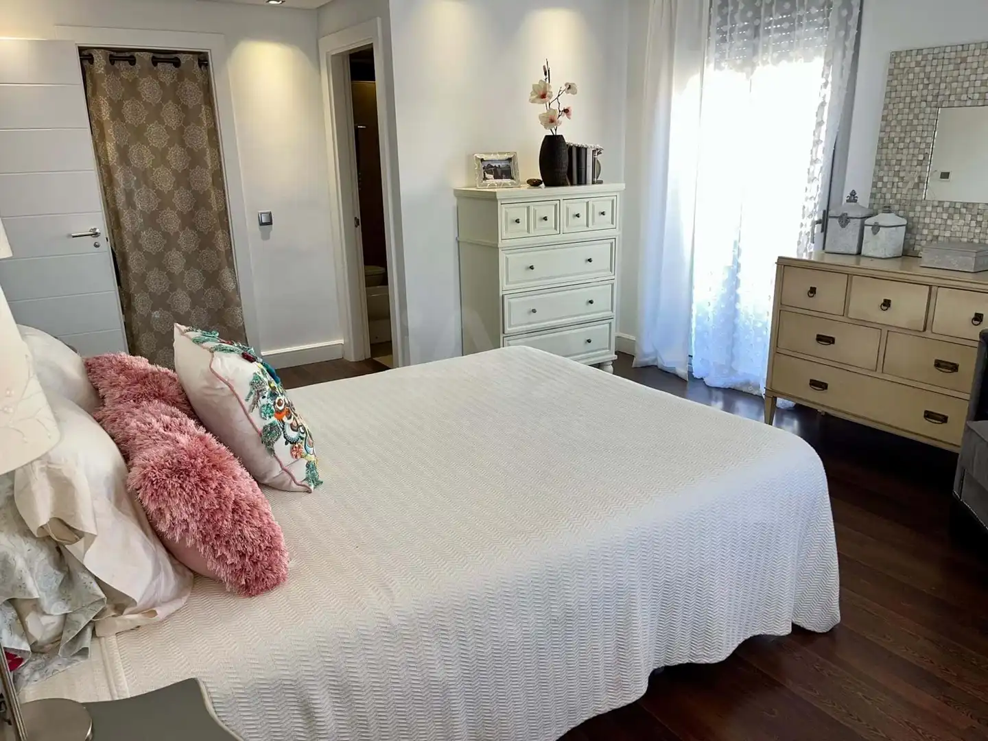 Habitación de Casa adosada en venta en Almería con Aire acondicionado, Calefacción y Terraza