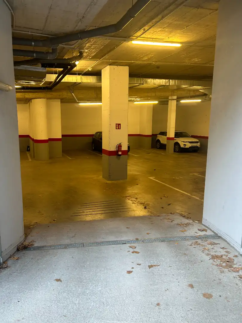 Parkplatz von Dachboden zum Verkauf in Barcelona mit Klimaanlage, Heizung und Parkett