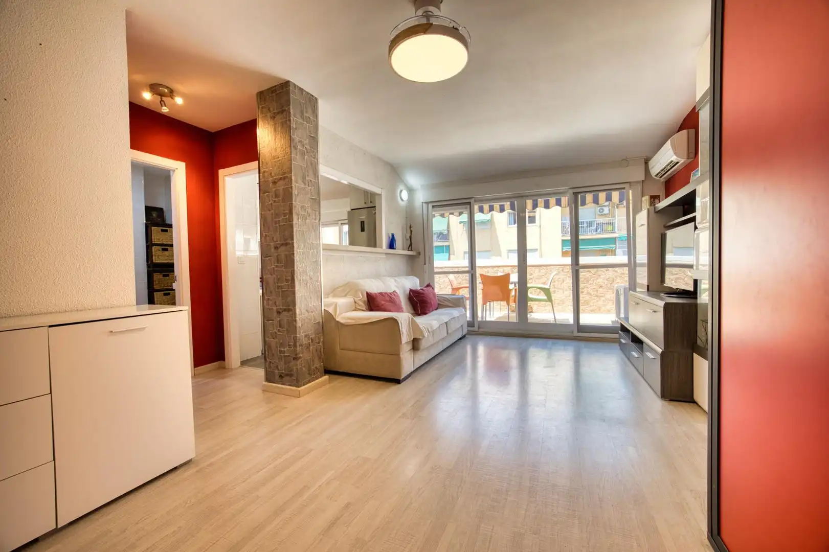 Wohnzimmer von Wohnungen zur Miete in El Campello mit Klimaanlage, Terrasse und Möbliert
