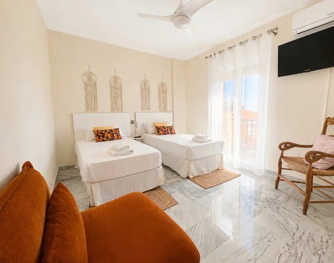 Bedroom of Houses for sale in Marbella  with Air Conditioner, Private garden and Terrace