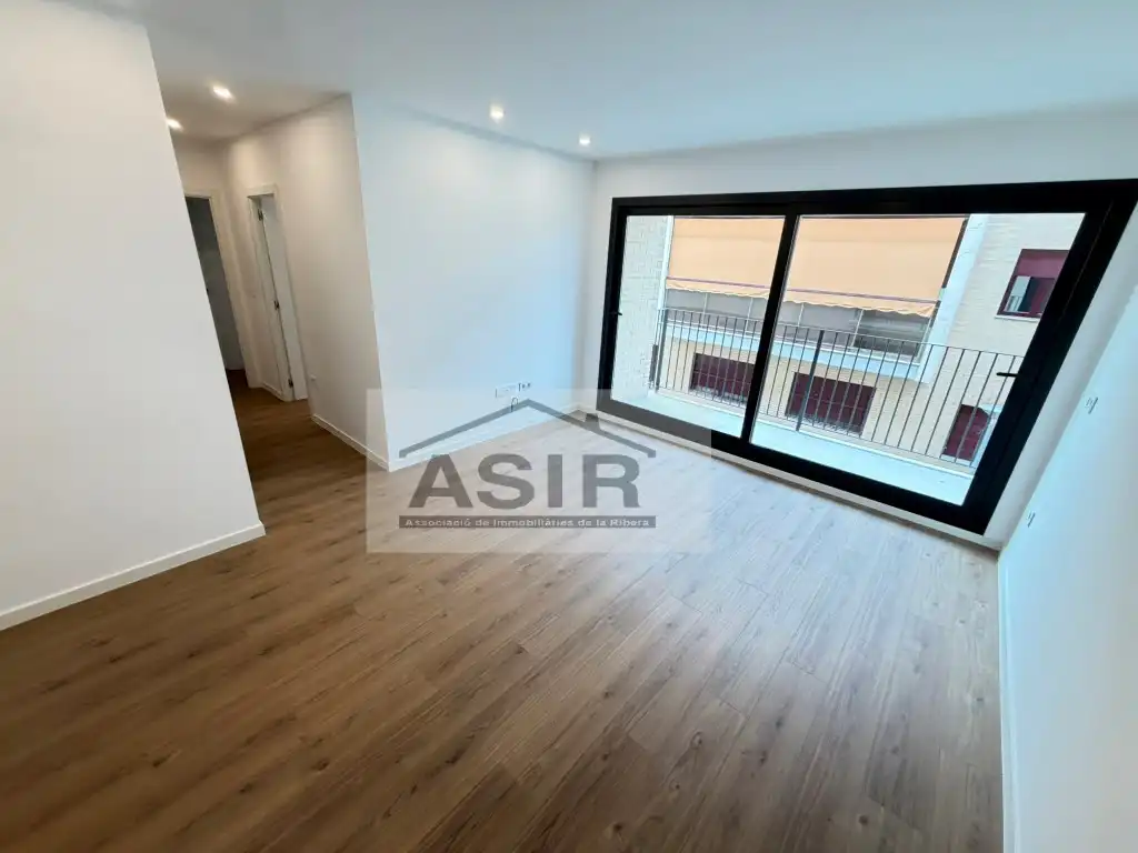 Vista exterior de Ático de alquiler en Polinyà de Xúquer con Piscina