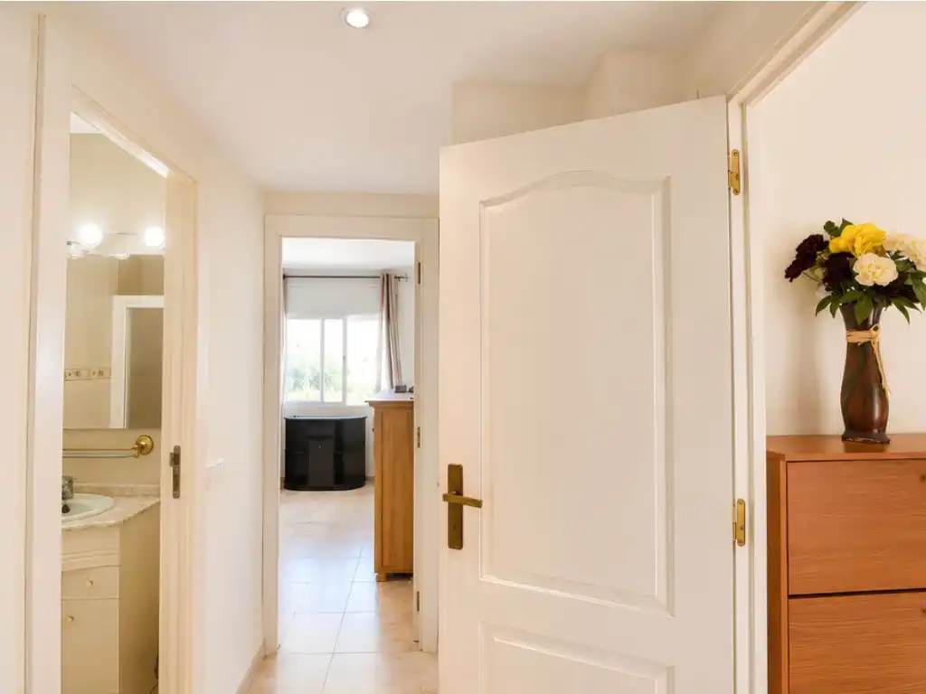 Piso en venta en Fuengirola con Aire acondicionado, Amueblado y Horno