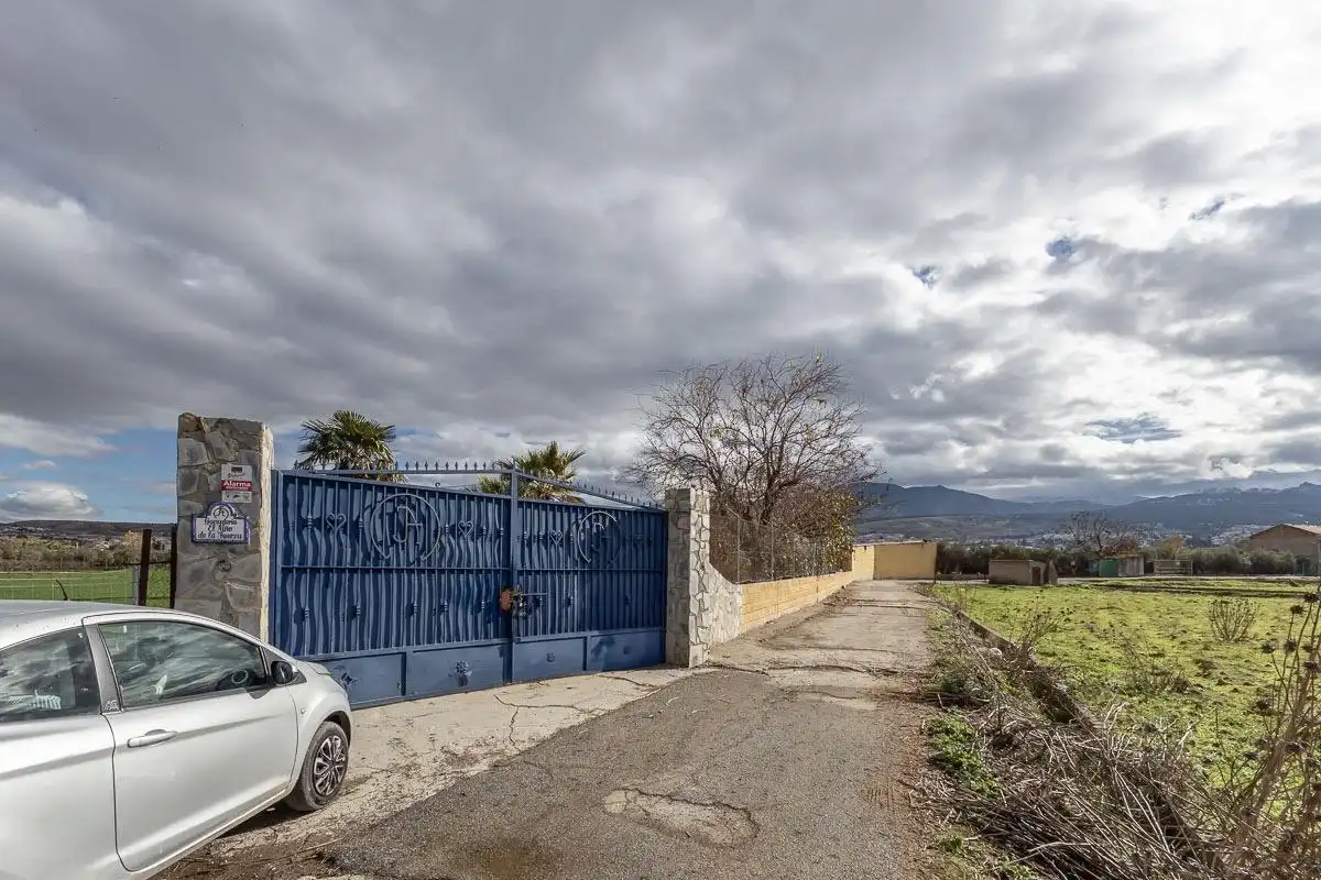 Chalet con jardín en venta en Camino de la Zubia 20, imagen 11