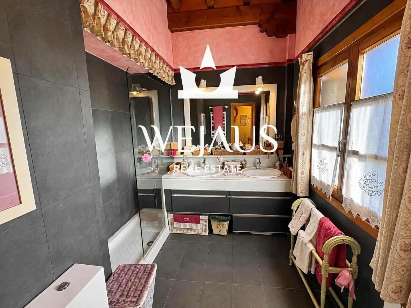 Baño de Casa o chalet en venta en Colindres con Calefacción y Balcón