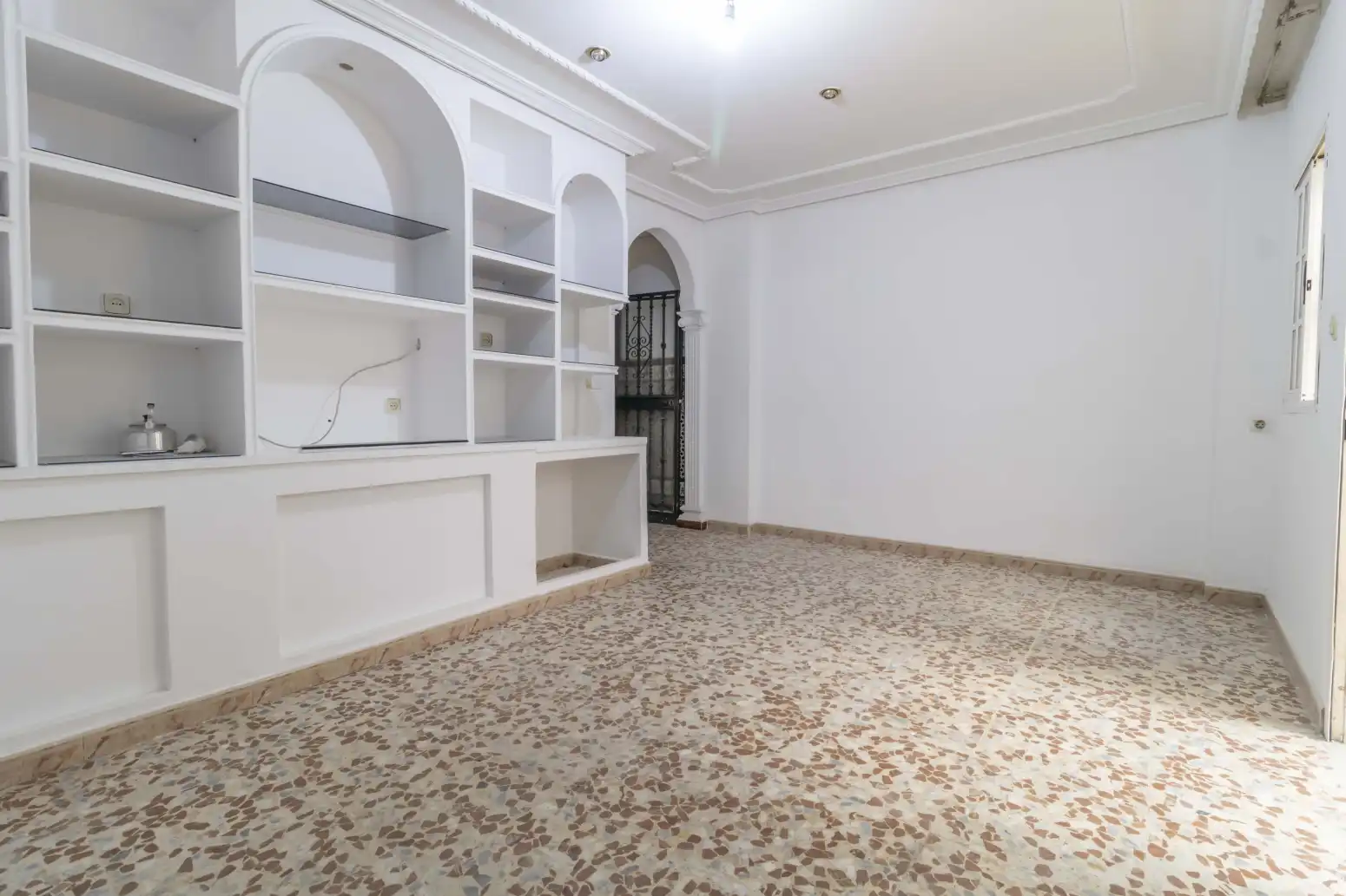 Casa adosada en venda en Sevilla amb Terrassa i Balcó