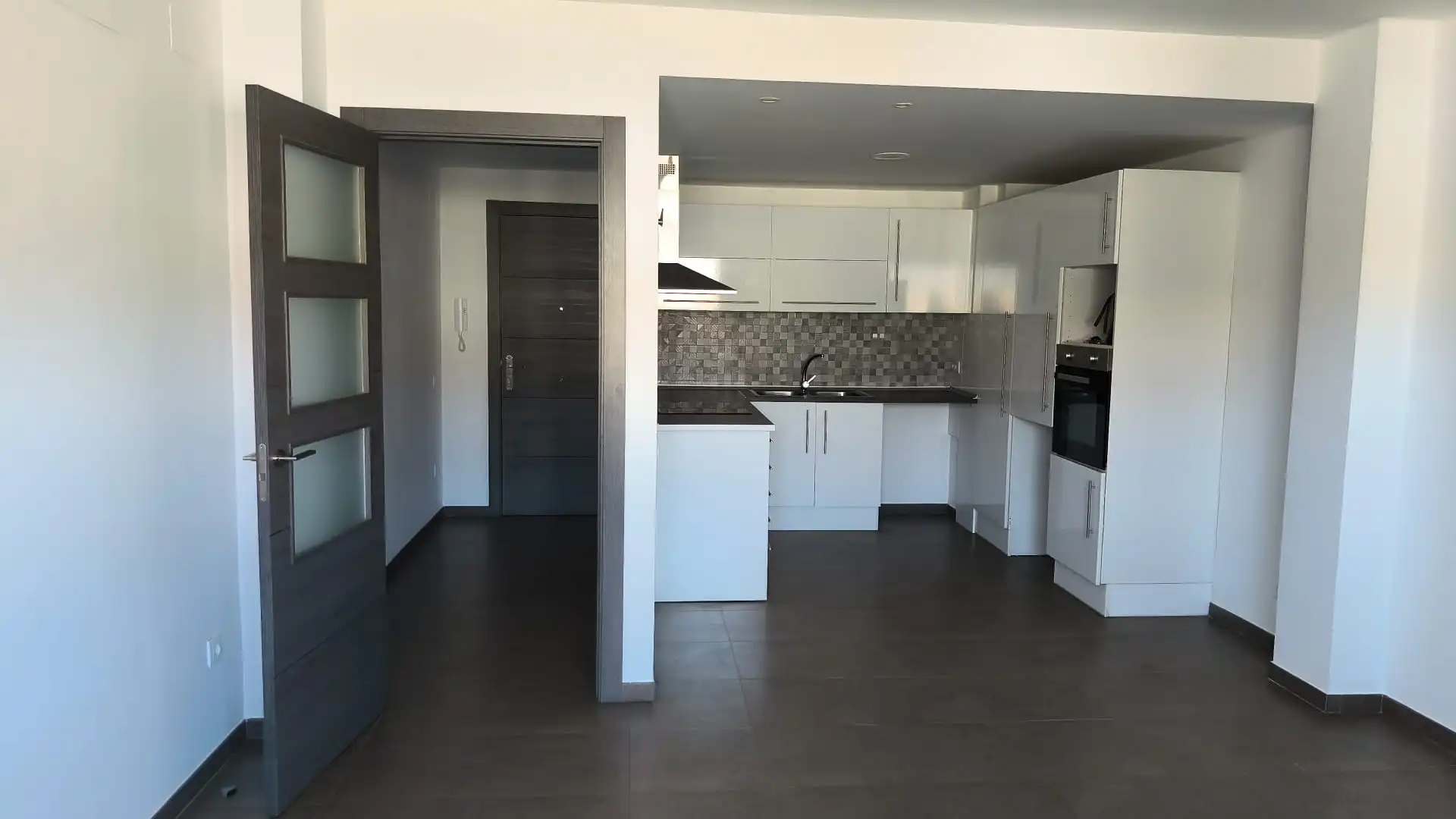 Cocina de Piso de alquiler en Vilanova del Camí con Calefacción, Trastero y Horno