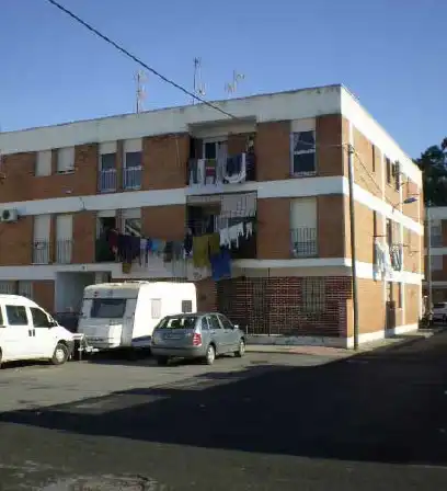 Pis en venda a C/ Valverde del Camino