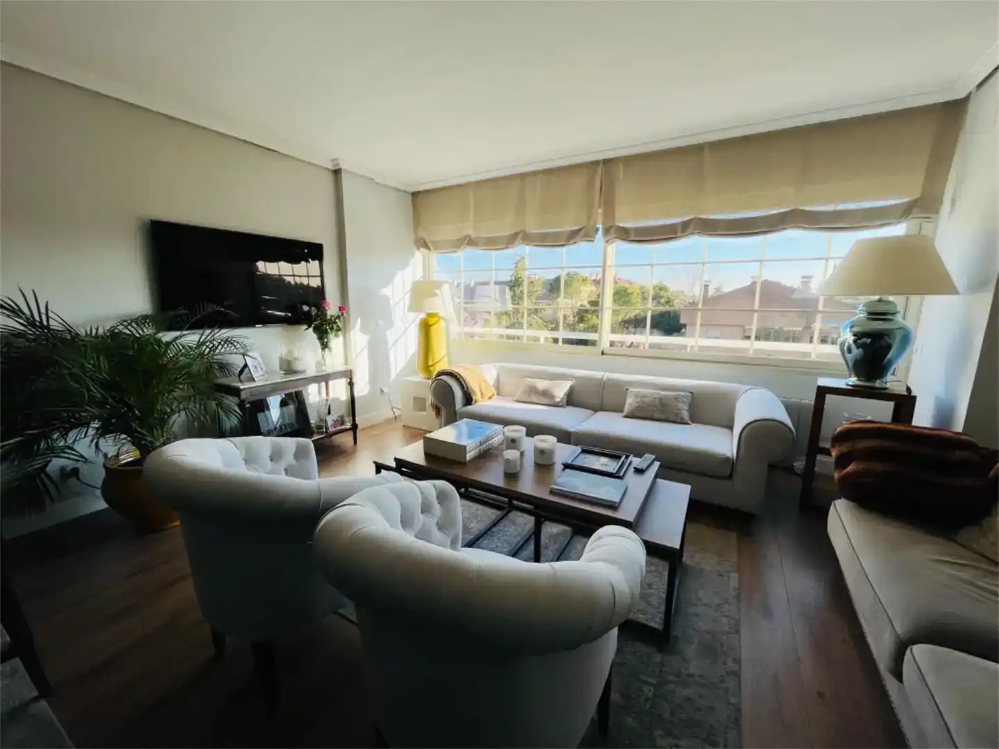 Sala de estar de Dúplex en venta en Madrid con Aire acondicionado y Piscina