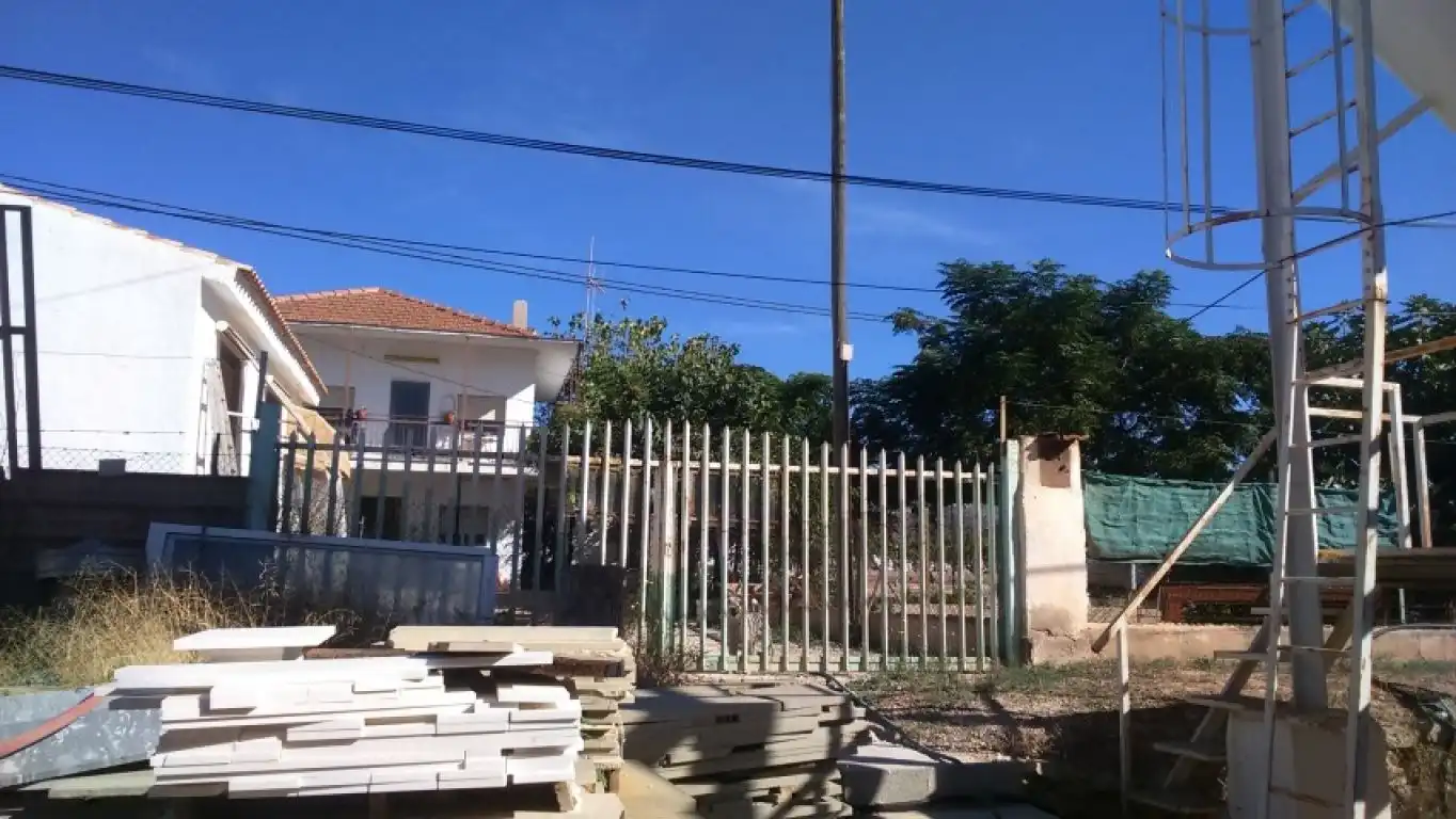 Casa o xalet en venda en Badajoz amb Jardí privat, Terrassa i Traster