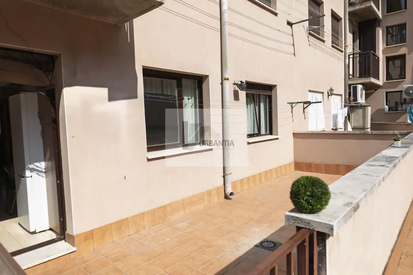 Vista exterior de Planta baja en venta en Larraga con Calefacción, Parquet y Terraza