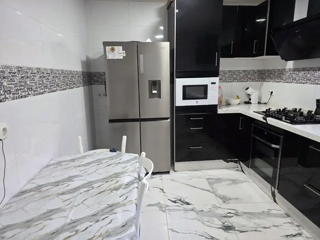 Cocina de Casa o chalet en venta en L'Alcúdia con Aire acondicionado, Calefacción y Terraza