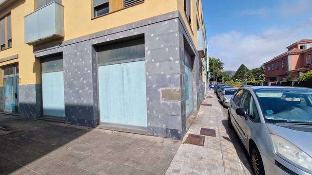 Local comercial en Alquiler en Calle Padre Adán Canónigo de la Iglesia Catedral, 24 en La Laguna