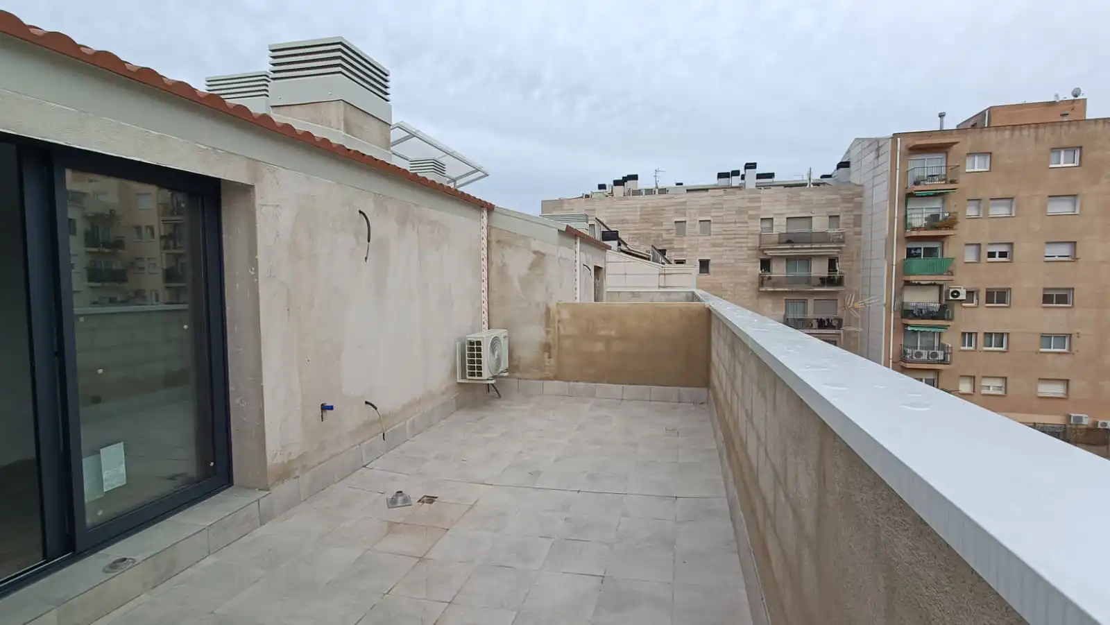 Terrasse von Dachboden zum Verkauf in Terrassa mit Heizung, Terrasse und Ofen