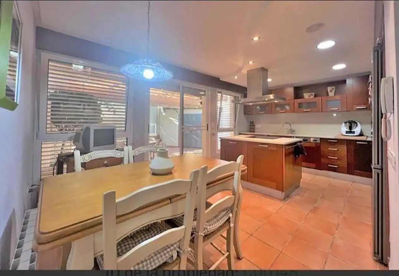 Cocina de Casa o chalet de alquiler en Benicasim / Benicàssim con Aire acondicionado, Calefacción y Jardín privado