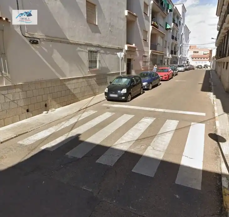 Flat with lift for sale in Calle MIGUEL ANTOLIN, imagen 2