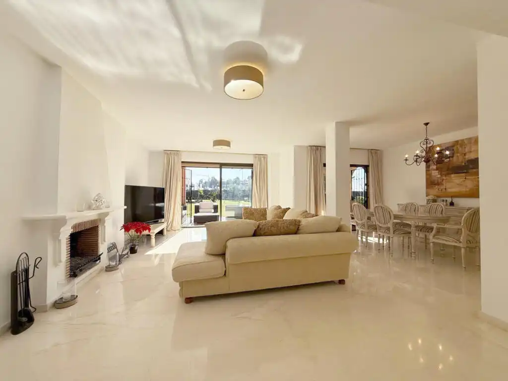 Villa mit Terrasse zum Verkauf in Calle Parque Central 5, imagen 11