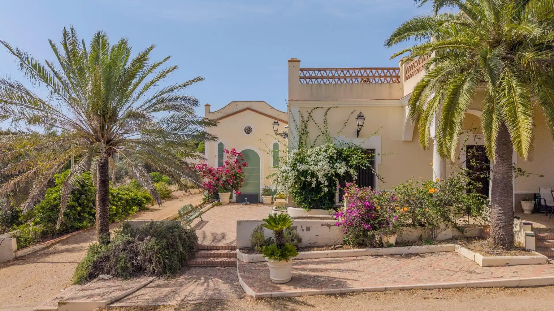 Außenansicht von Country house zum Verkauf in Ayamonte mit Klimaanlage, Heizung und Privatgarten