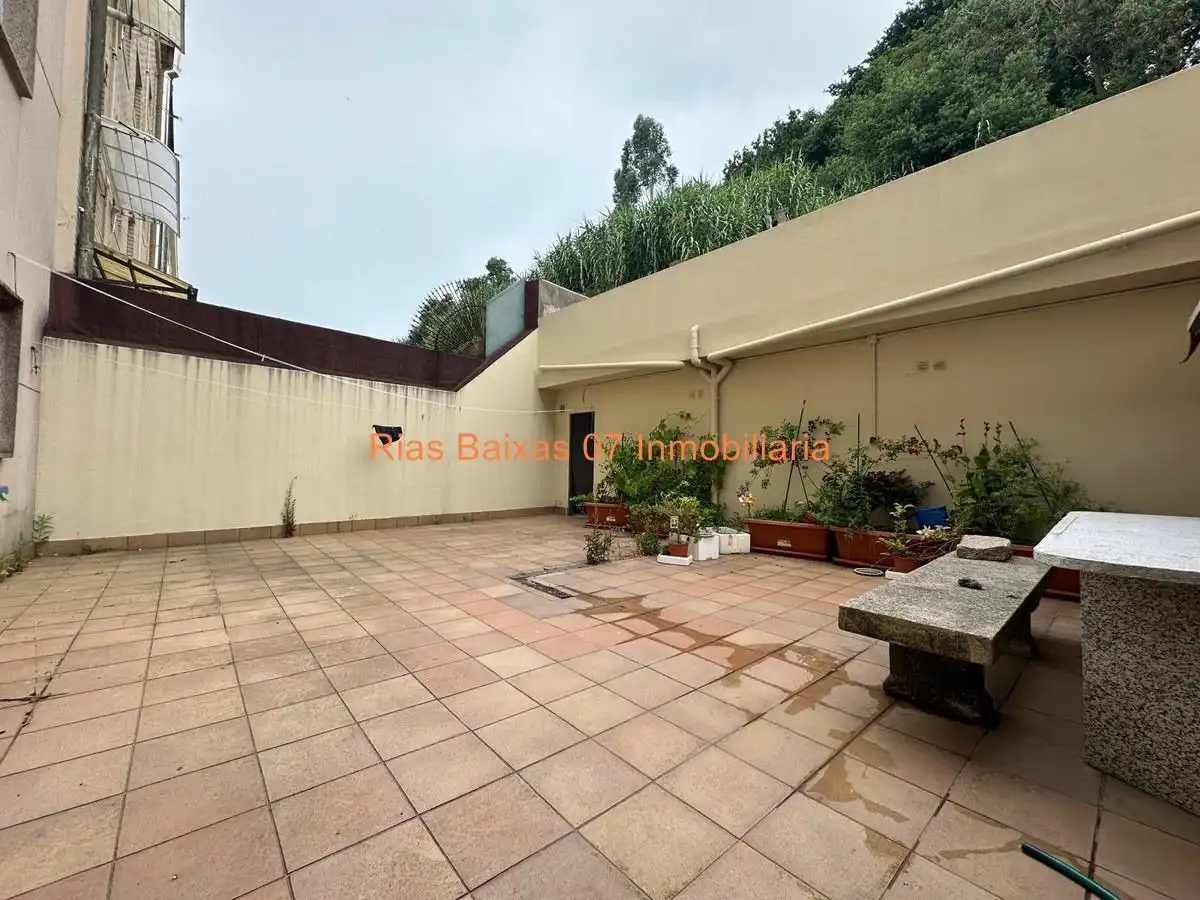 Terraza de Piso en venta en Vigo  con Calefacción, Parquet y Terraza