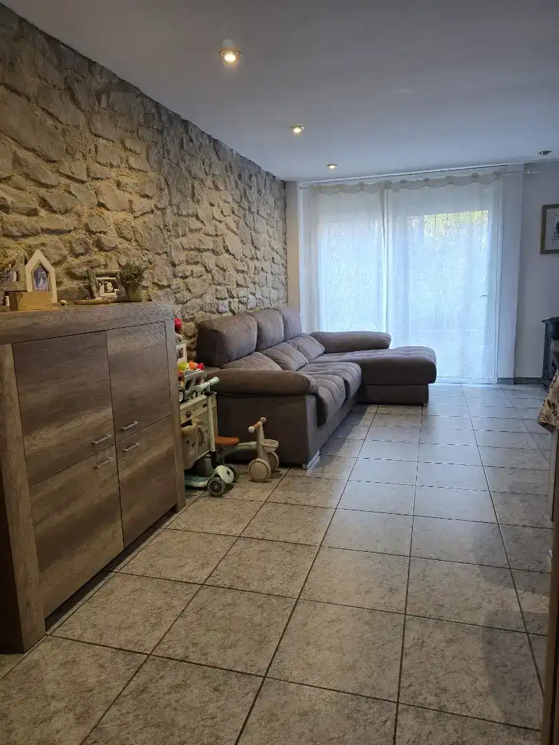 Sala d'estar de Pis en venda en Terrassa amb Jardí privat i Traster