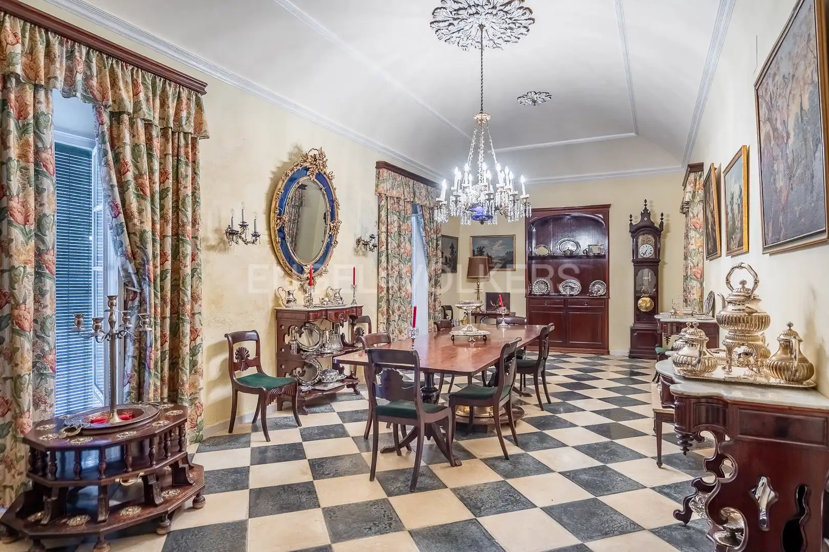 Comedor de Casa o chalet en venta en Fuente del Maestre con Calefacción, Jardín privado y Terraza