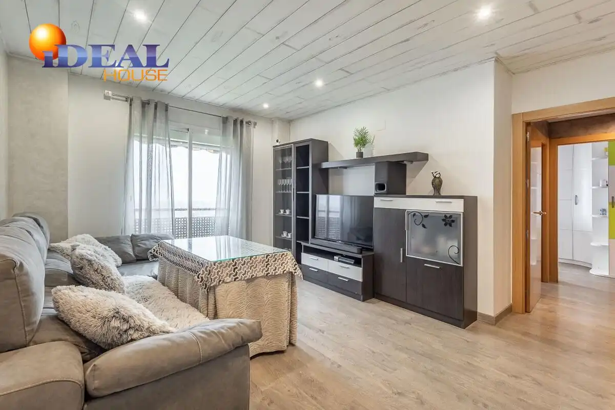 Living room of Flat for sale in Granada
